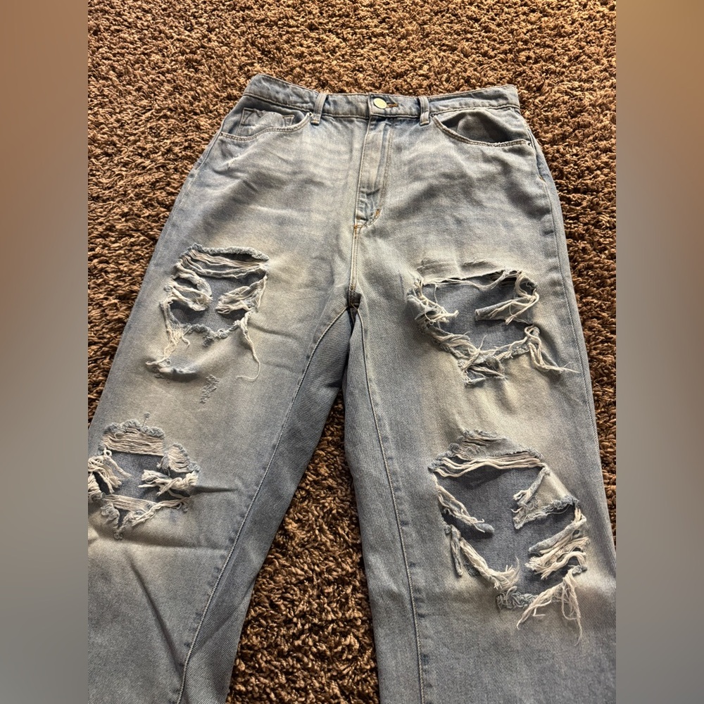BDG Denim Mom High Rise Distressed Light Wash Jeans From Urban Outfitters - Picture 2 of 5